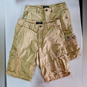 American Eagle Cargo Shorts size  32, longer length